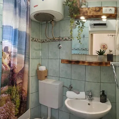 Jurica Apartmán *
